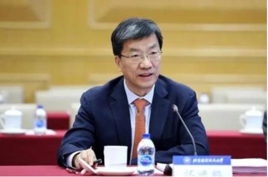 教育信息化行業(yè)迎來改革春風(fēng)，懷進(jìn)鵬同志任教育部部長(zhǎng)！